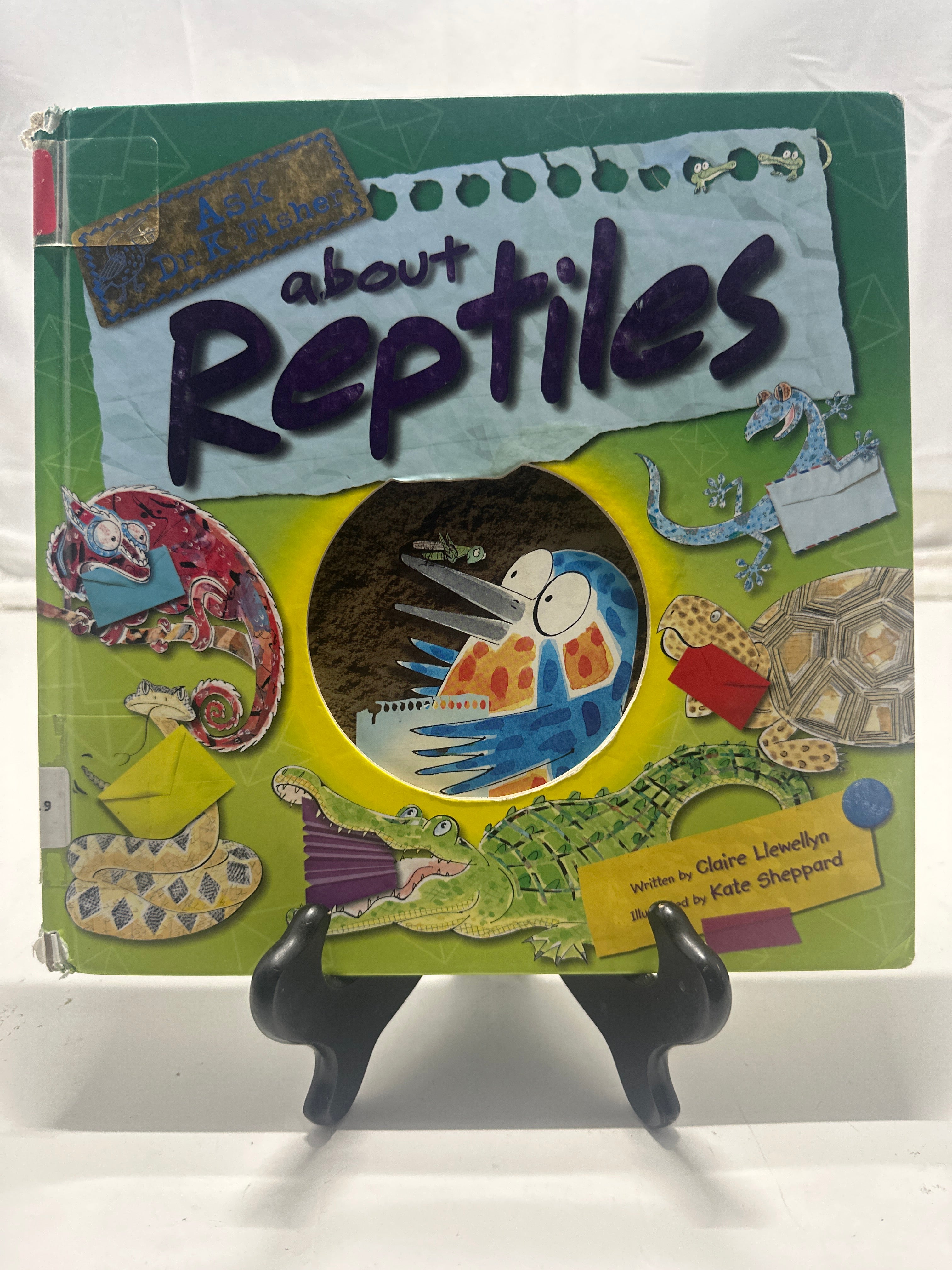 About Reptiles by Claire Llewellyn Hardcover