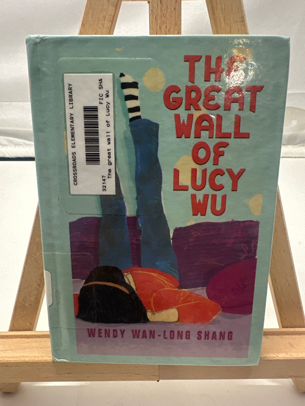 The Great Wall of Lucy Wu by Wendy Wan Long Shang Hardcover