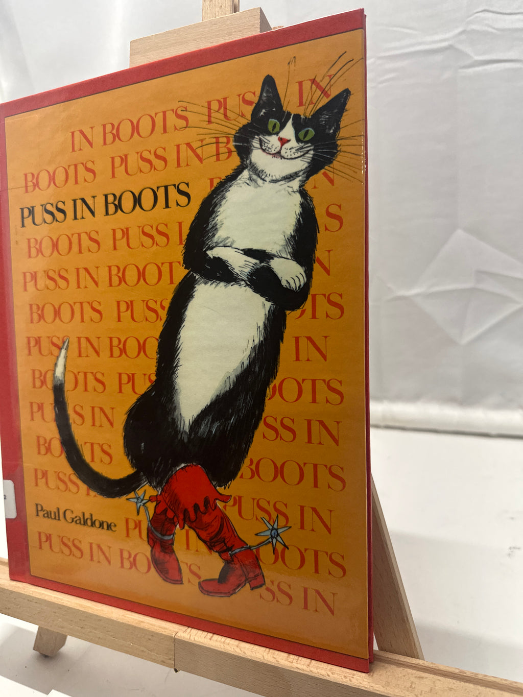 Puss in Boots by Paul Galdone Hardcover