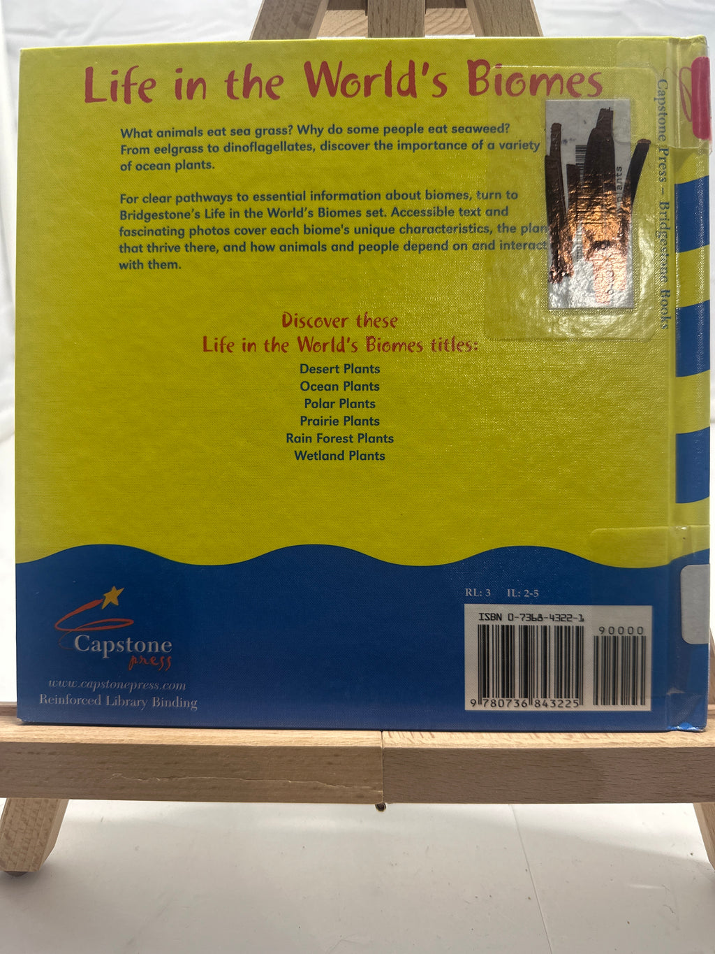 Ocean Plants (Life in the World's Biomes) by Pamela Dell Hardcover