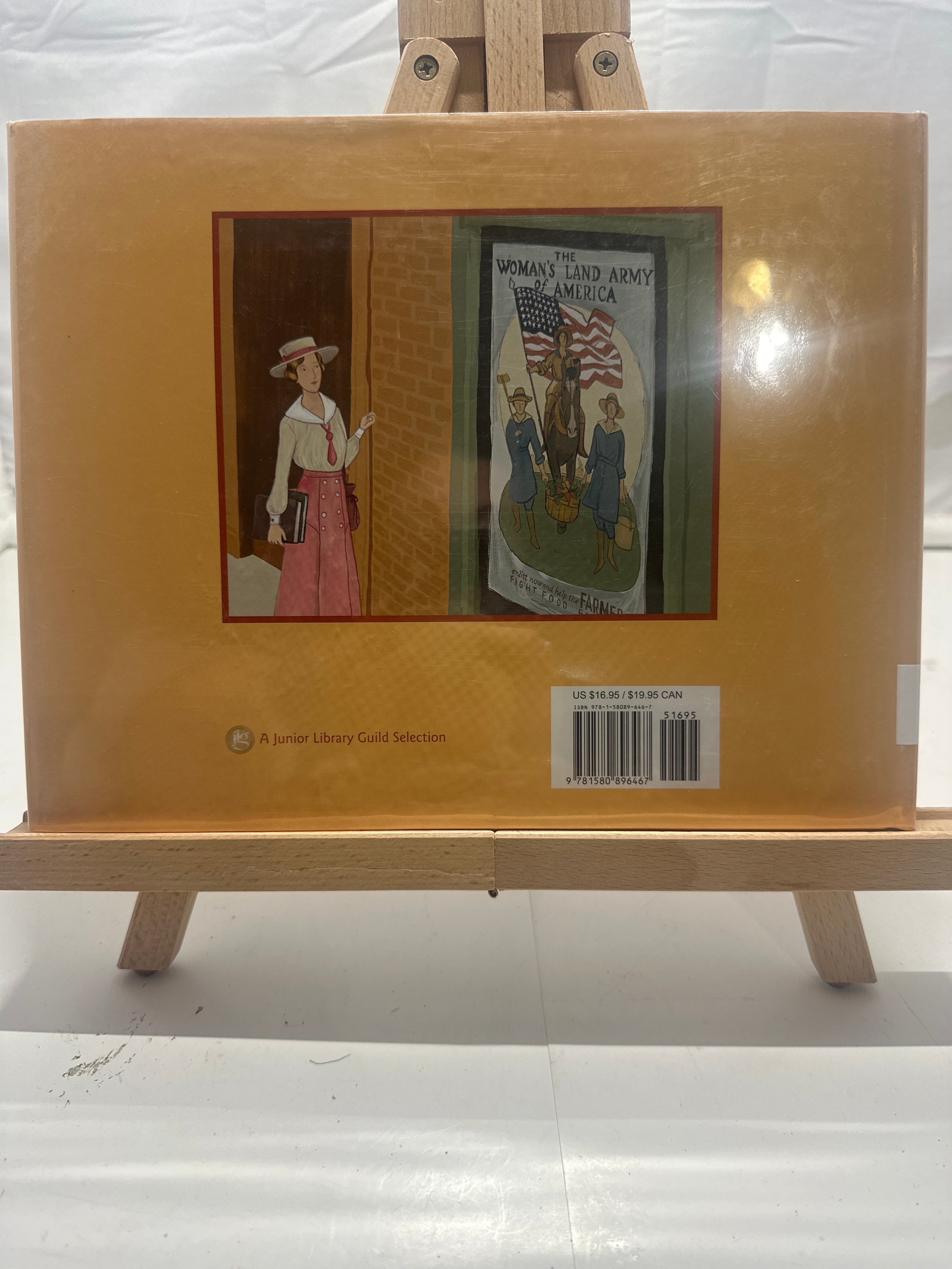 Doing Her Bit by Erin Hagar Hardcover