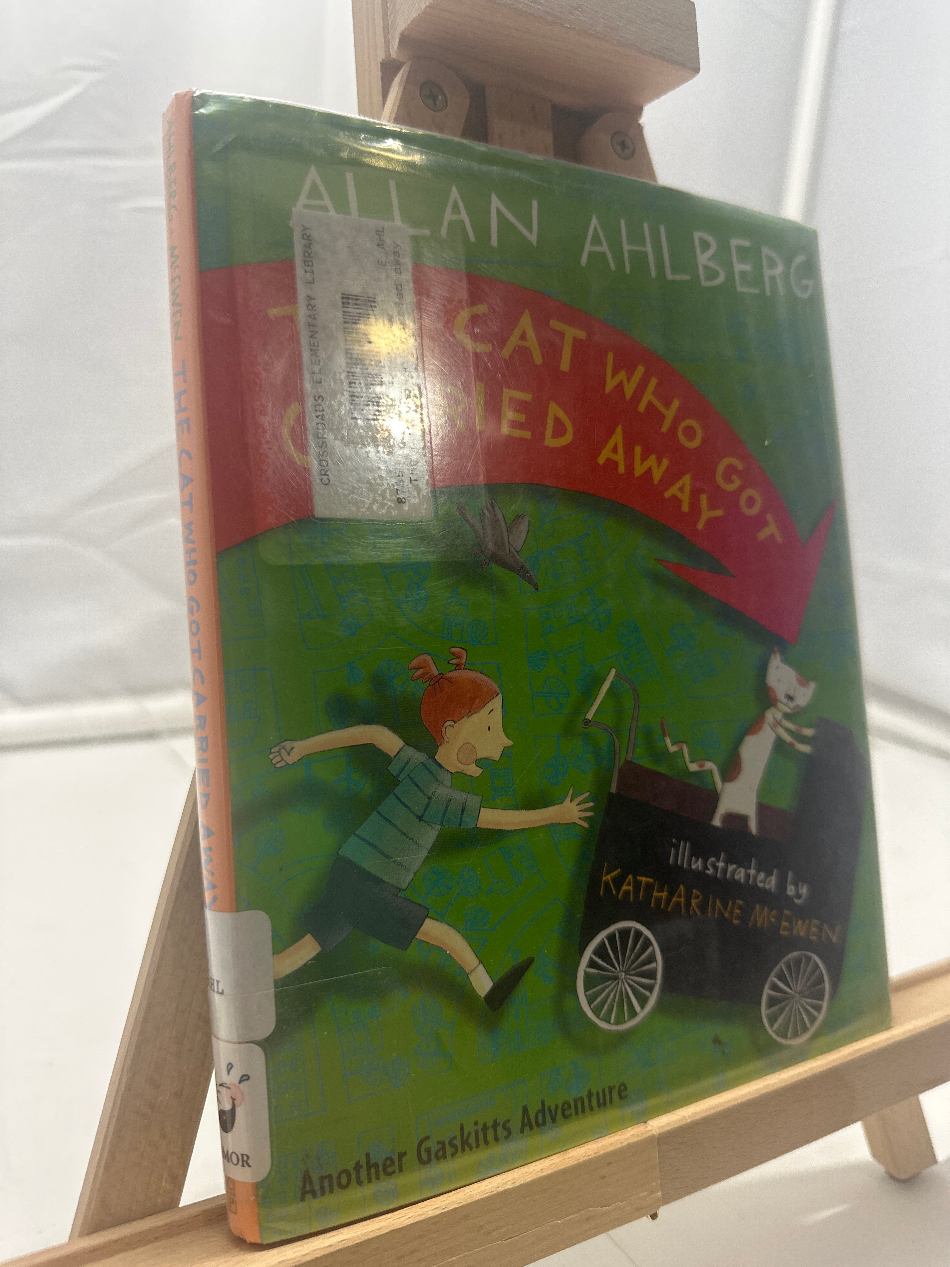 The Cat who Got Carried Away by Allan Ahlberg Hardcover