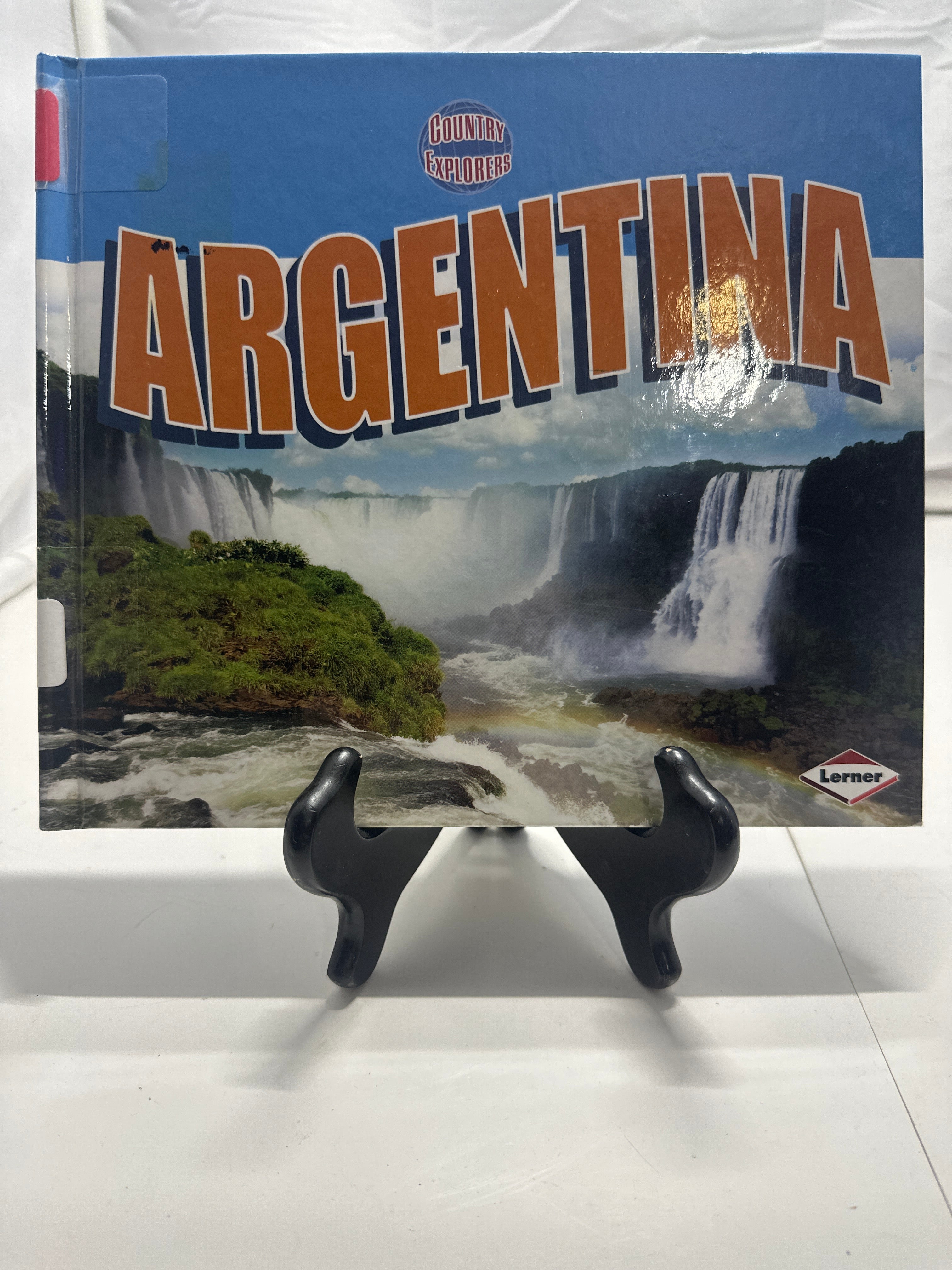 Argentina by Suzanne Paul Dell'Oro Hardcover Children's Book