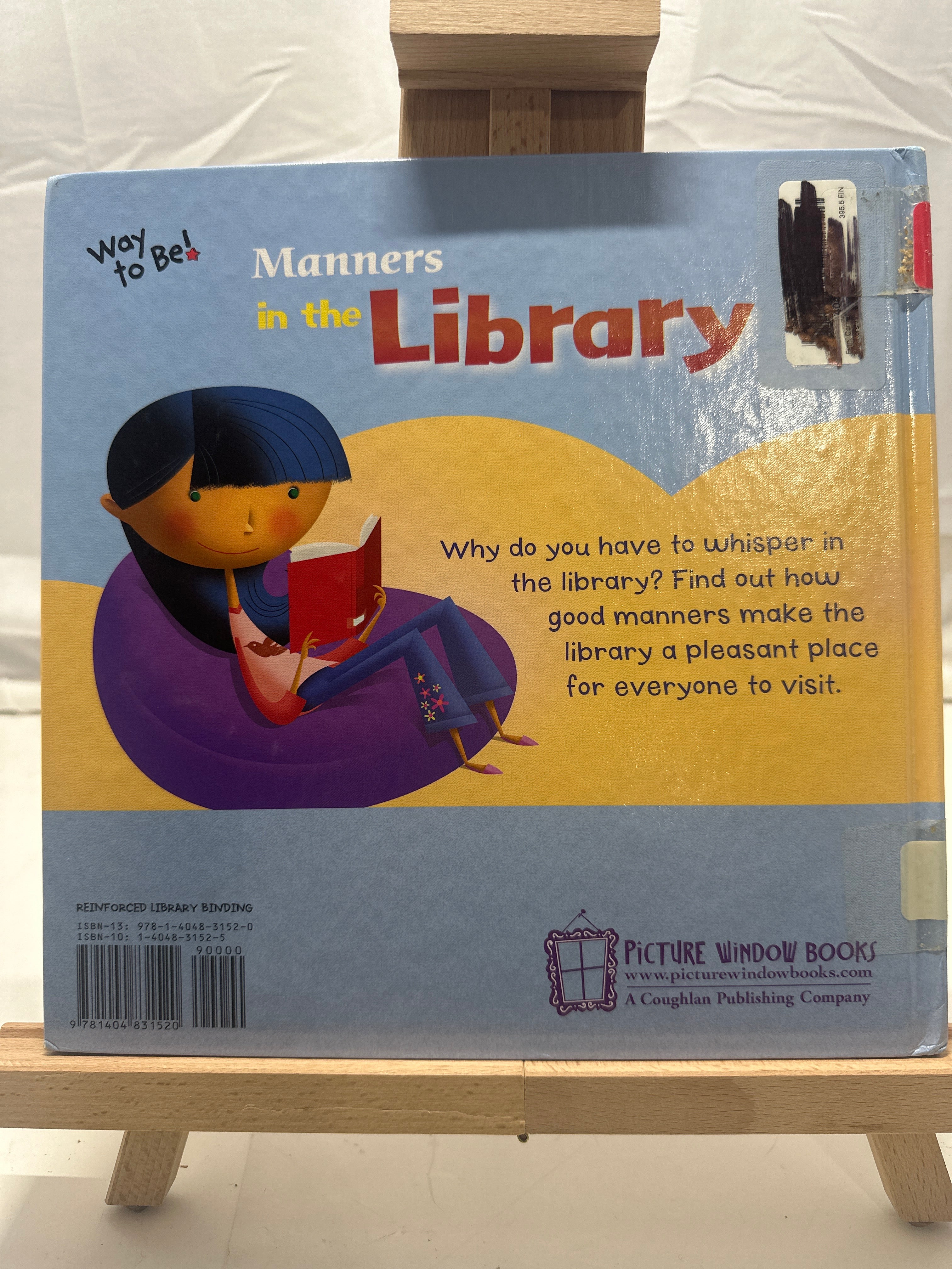 Manners in the Library (Way to Be) (Way to Be) by Carrie Finn Hardcover