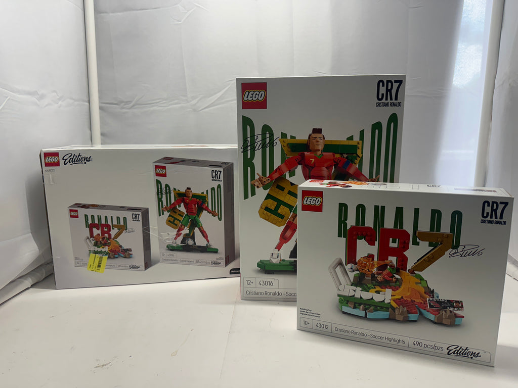LEGO Editions Cristiano Ronaldo CR7 Collectors Set 66823