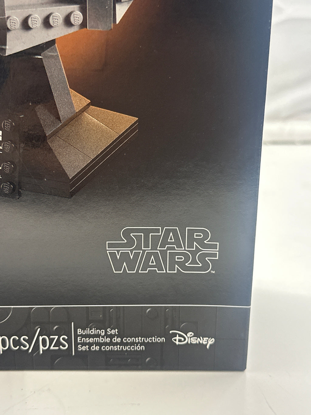 LEGO Star Wars The Mandalorian Helmet 75328 building set