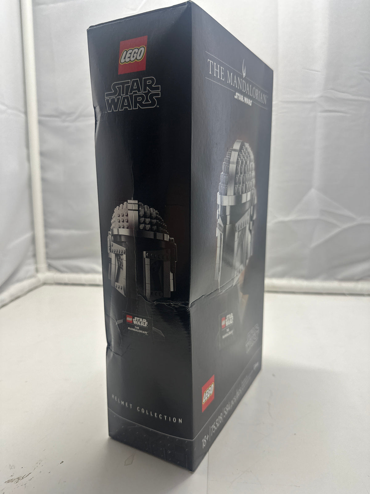 LEGO Star Wars The Mandalorian Helmet 75328 building set