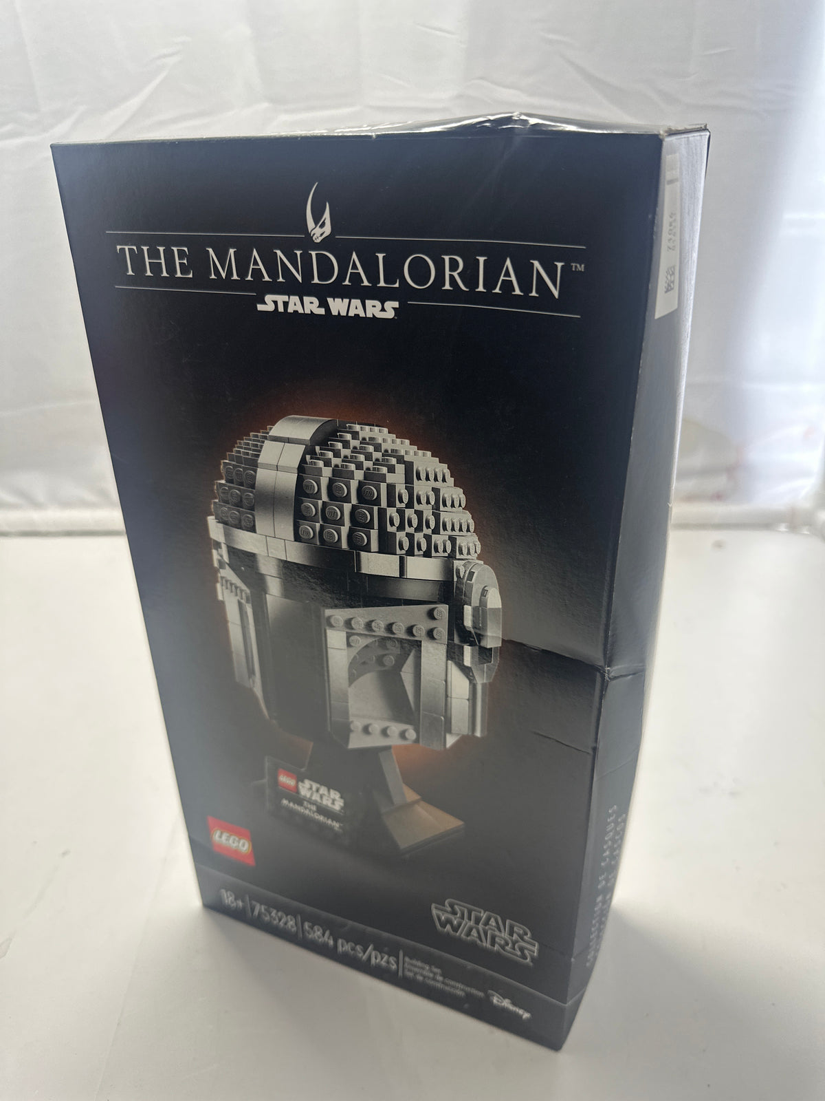LEGO Star Wars The Mandalorian Helmet 75328 building set