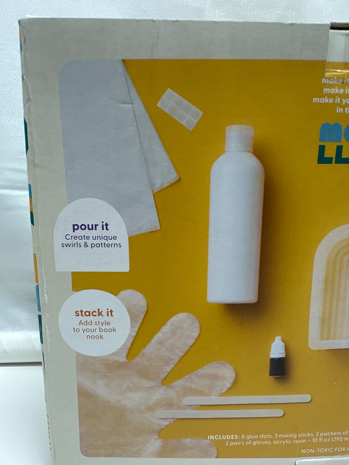 Mondo Llama gypsum and resin bookends kit photo 4