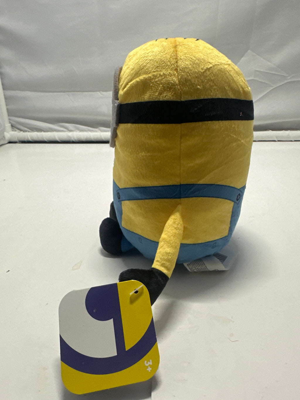 Illumination Minions Stuart Plush product photo 3