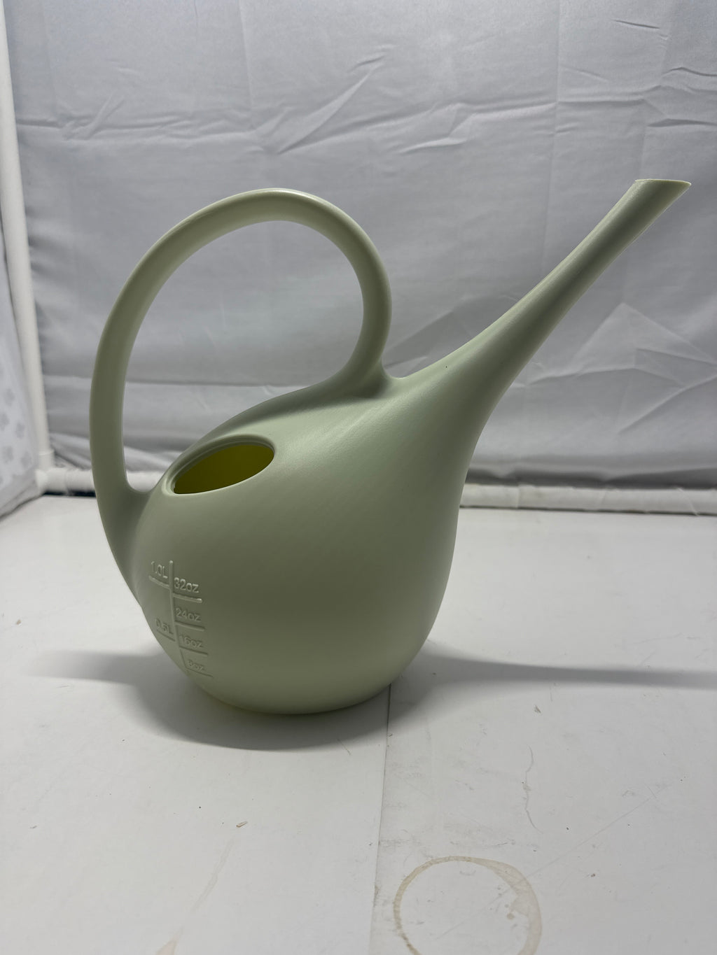 Room Essentials 1.5 L Watering Can Green product photo 3